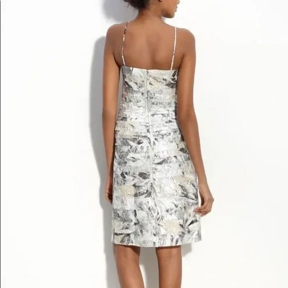 ✨ JS Collections Tiered Crepe Sheath Dress✨ - Picture 2 of 9